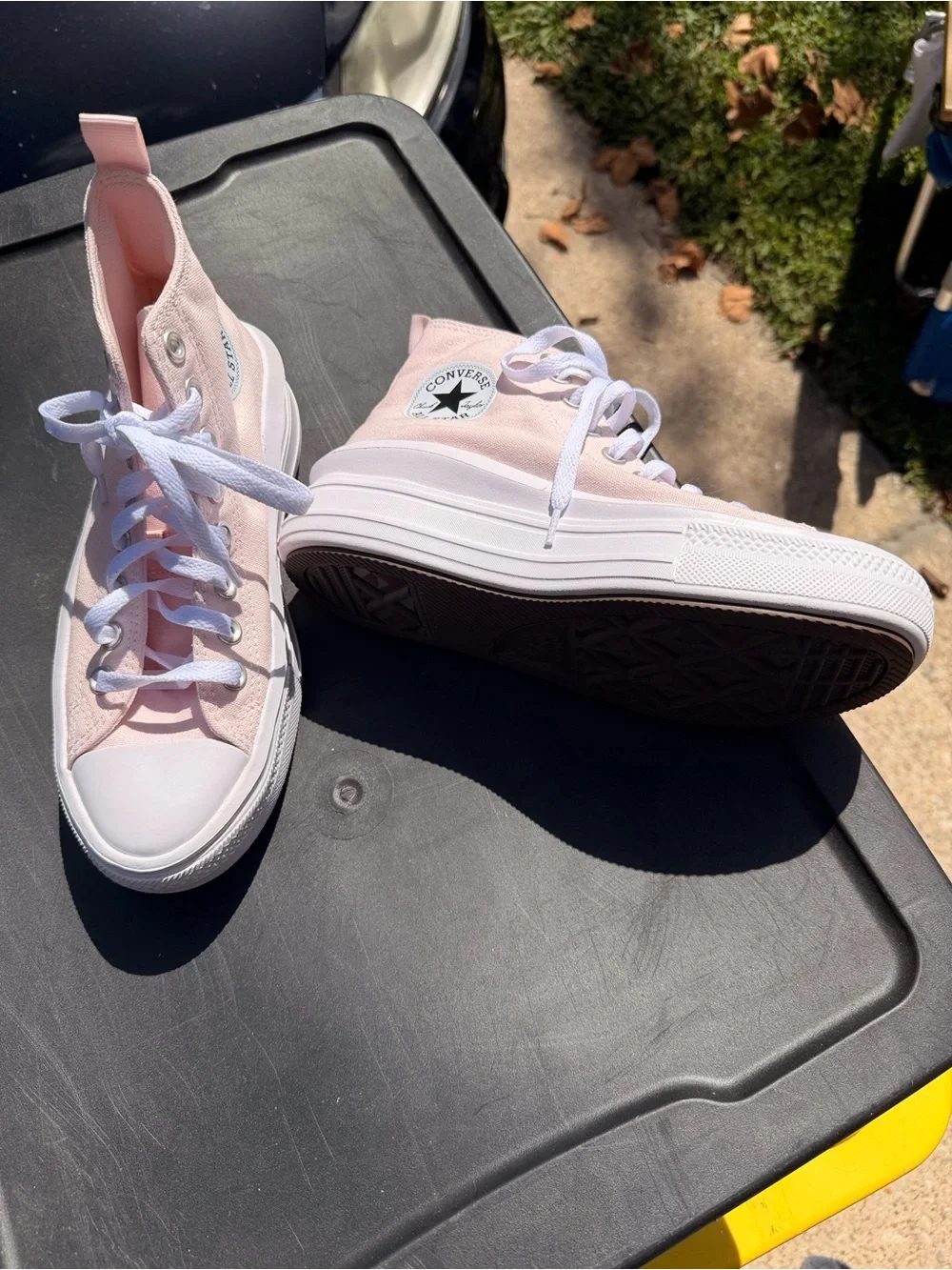 Converse Chuck Taylor All Star High Top Sneakers - Pink Kids Size 5 NEVER WORN